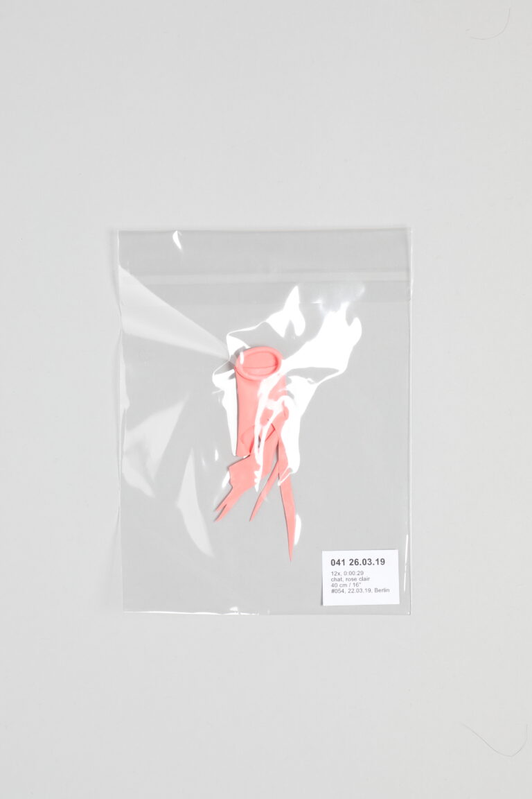 041